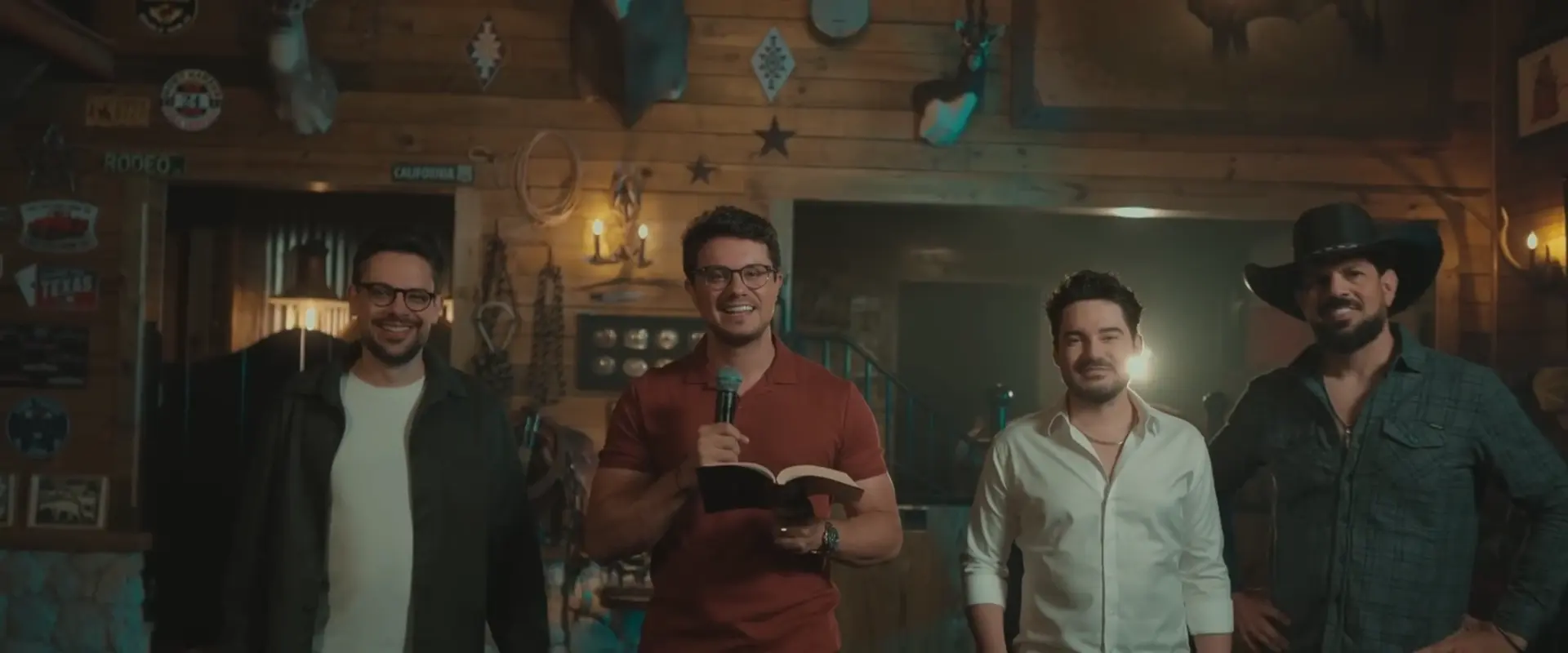 Diego Perensin com grupo em estúdio country